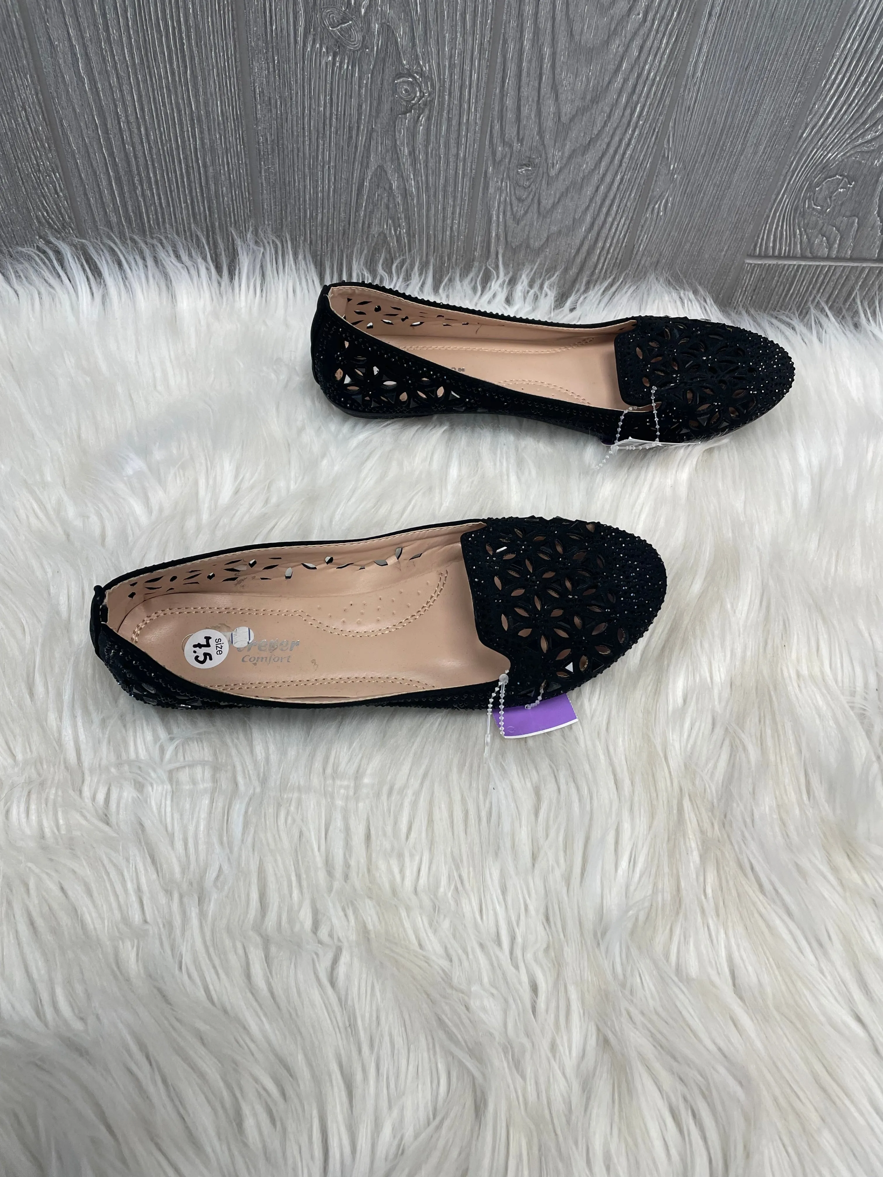 Black Shoes Flats Clothes Mentor, Size 7.5