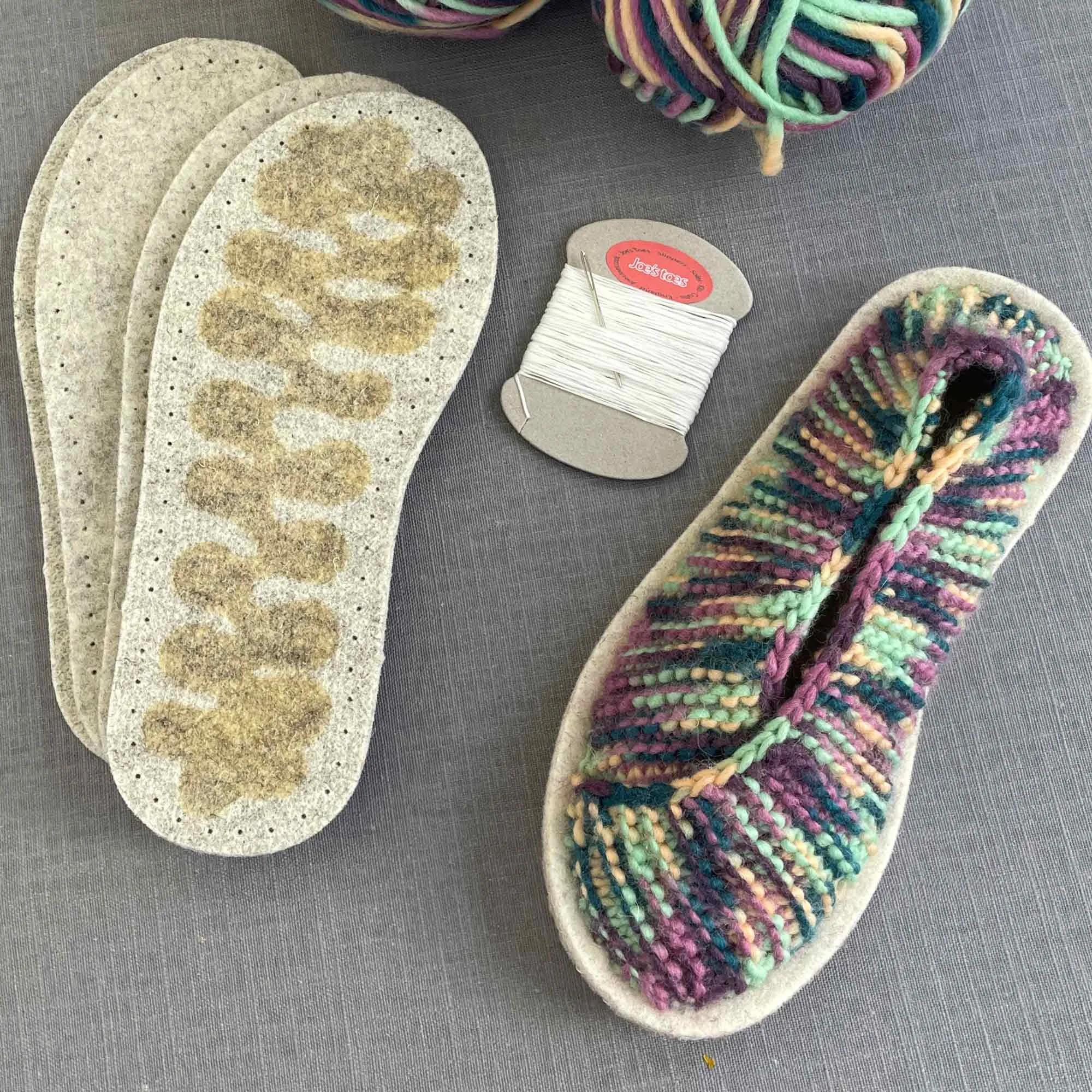 Crossover Knitted Slipper kit - Blossom or Fuchsia mix US sizes
