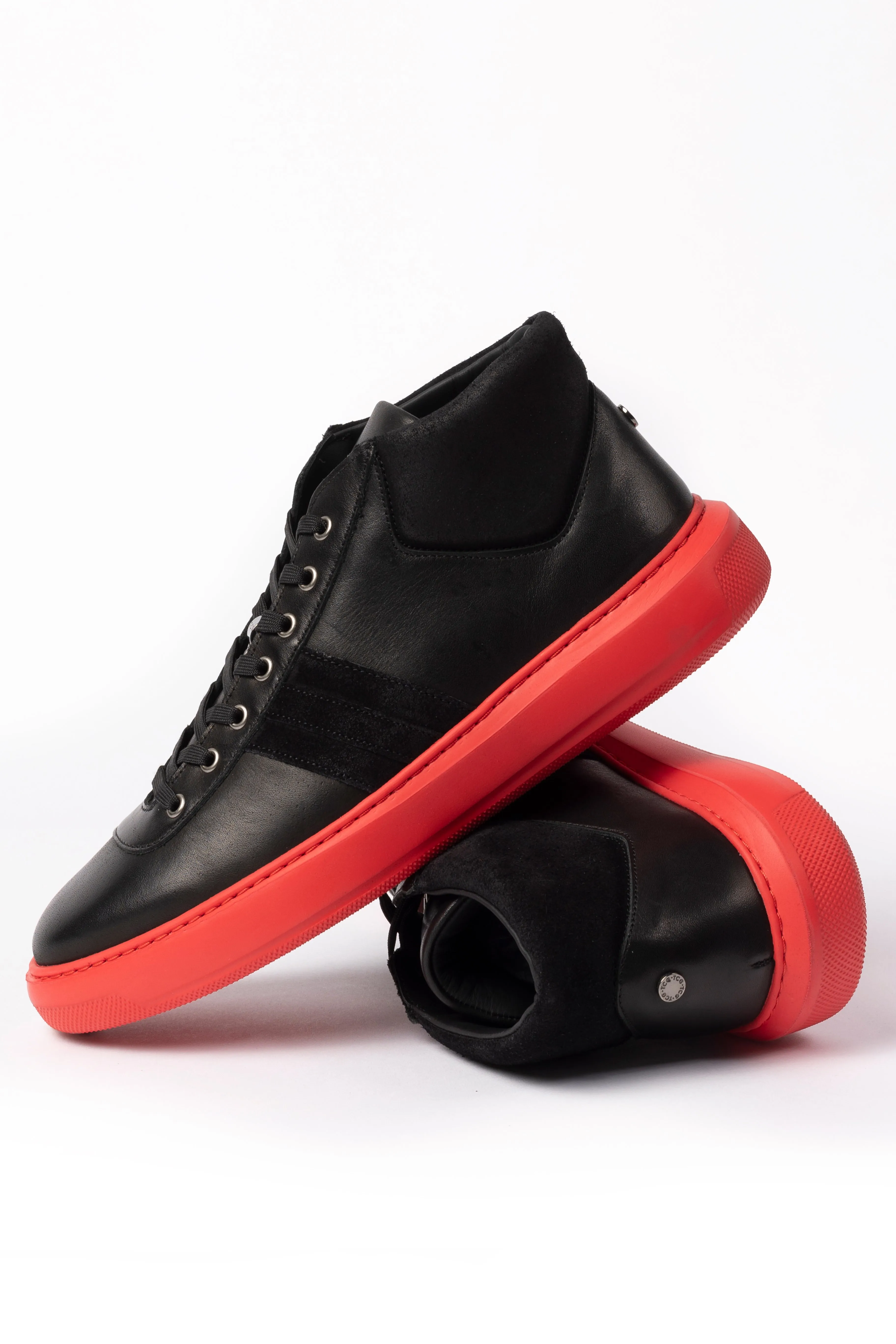 Kaycee (Black/Red)
