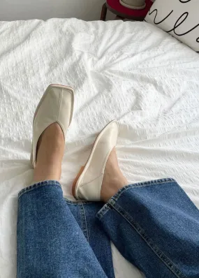 Vera Flats