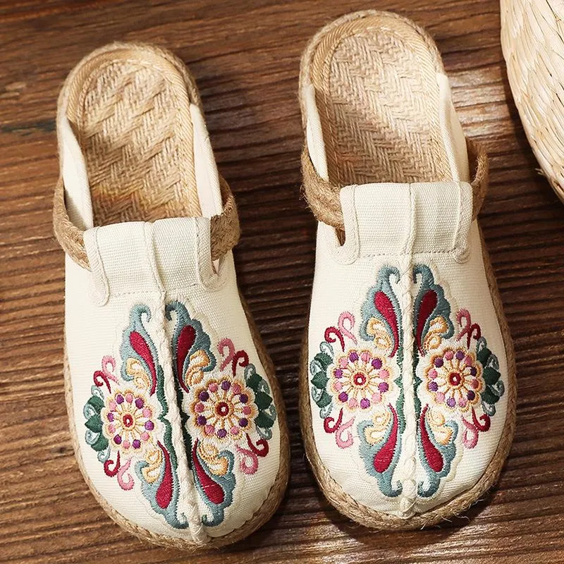 Women vintage ethnic flower embroidered espadrille slide sandals
